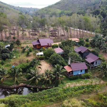 Green Mountain Resort Koh Yao Ko Yao Yai Exterior photo
